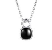 06-3816/00ОН-00 Колье с ониксом бренд Алькор (Серебро 925)
